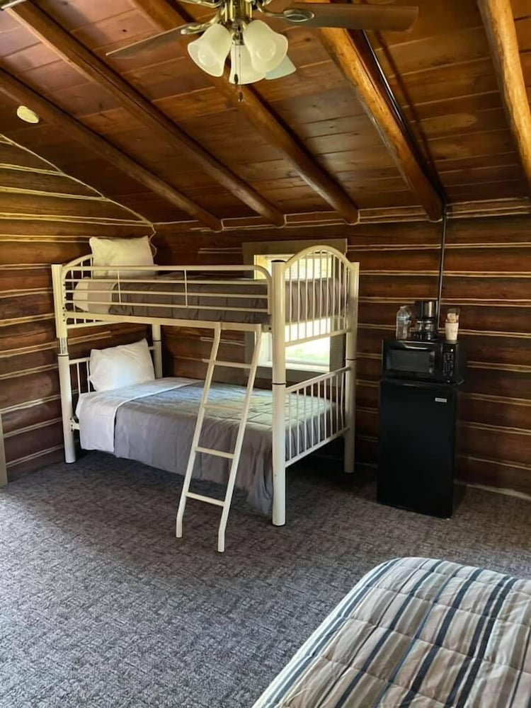 Lost Arrow Resort