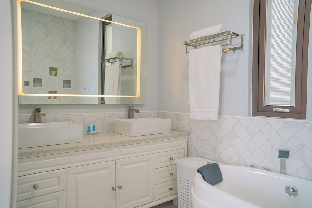 Yellow Sands Luxury Villas Unit 1