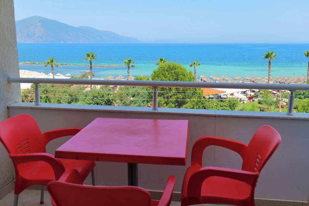 Almare Apartments