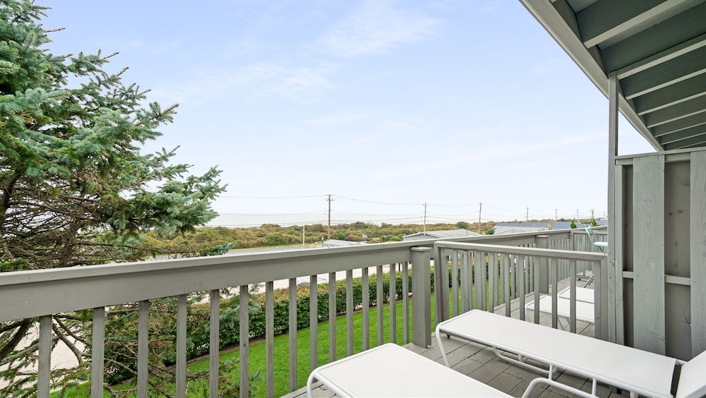 Beach Plum Resort