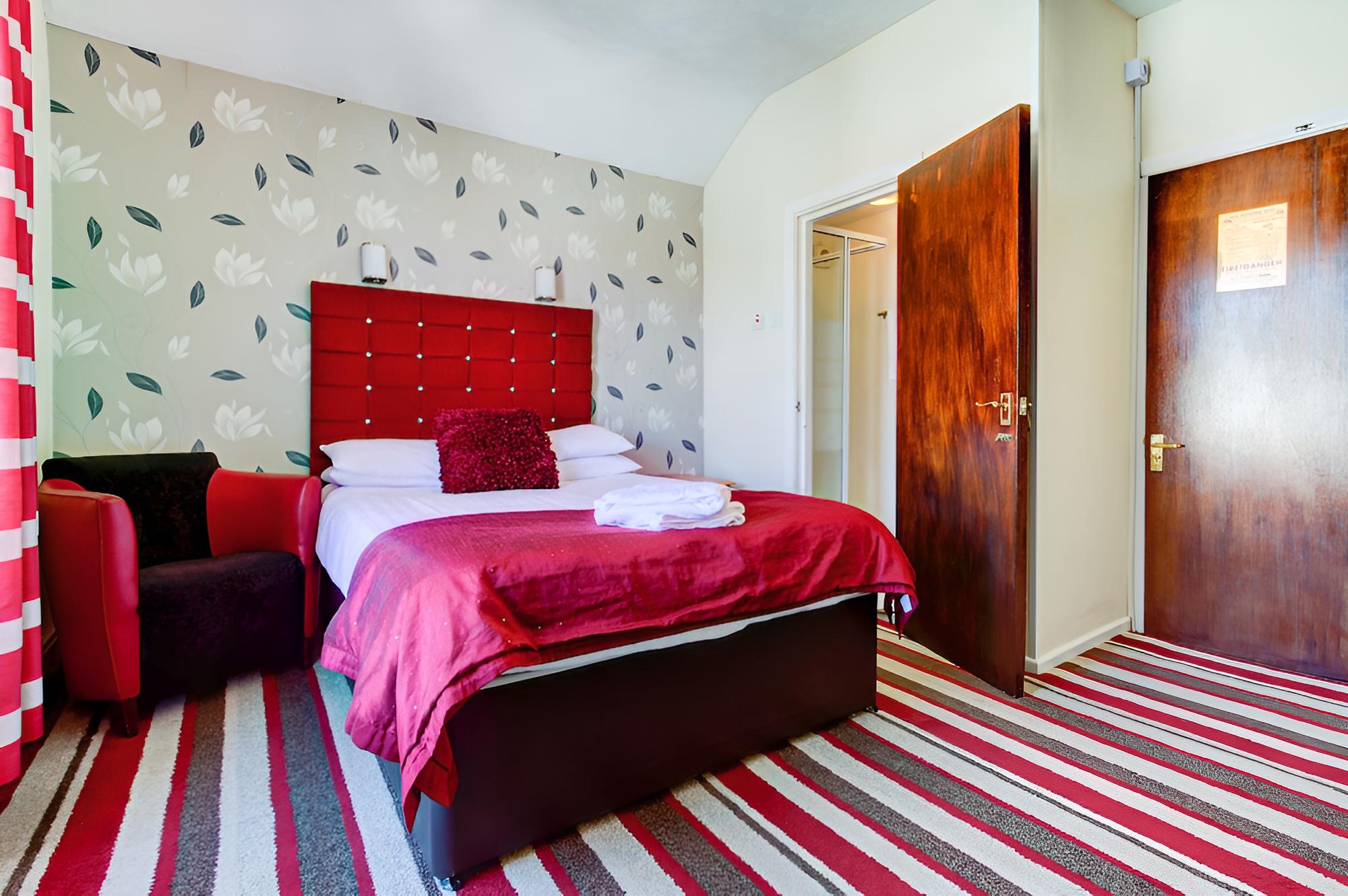 New Osborne Hotel