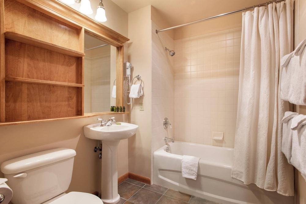 Winter Park CO - Zephyr Mountain & Fraser Crossing/Founders Pointe Condos