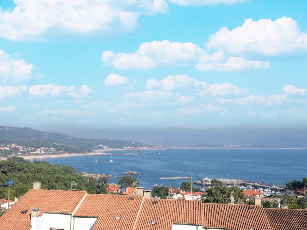 Holiday Home Near Praia Pedras Negras