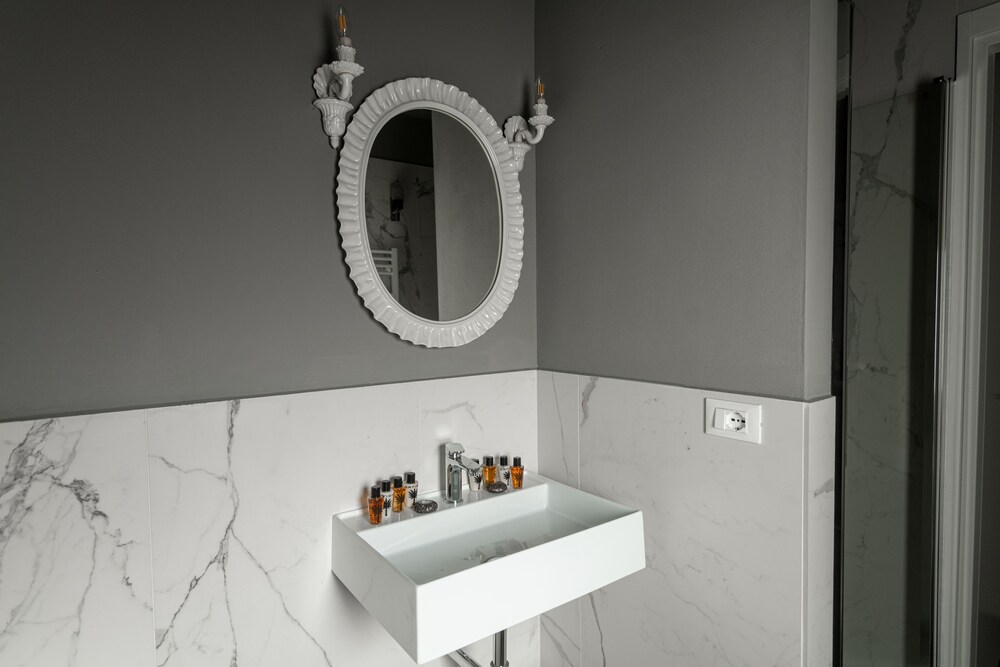 L'8 Boutique Via Piella photo 4