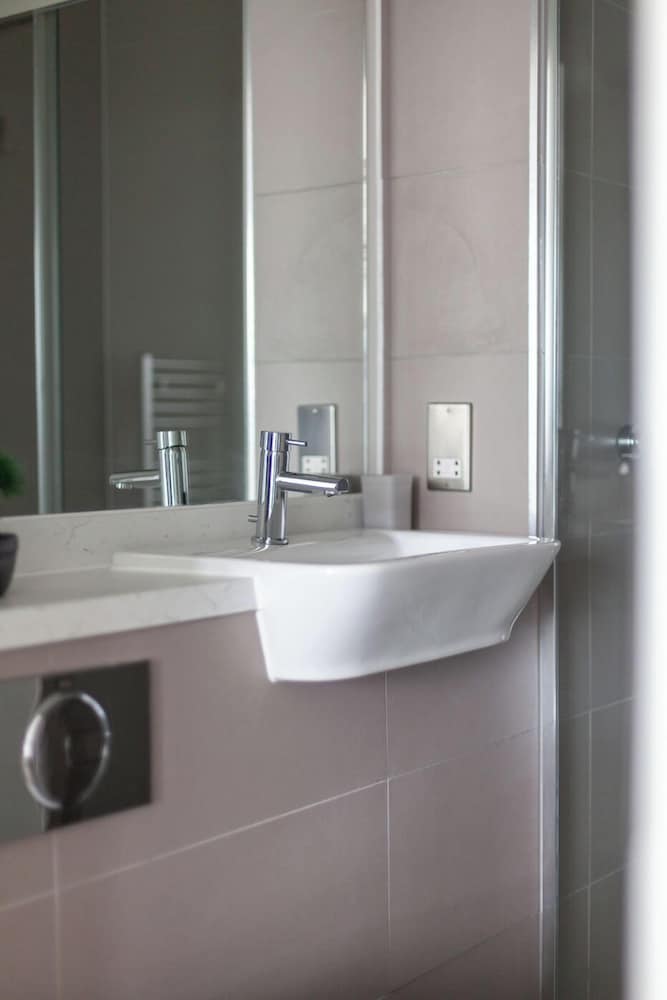 The Colindale Luxury Apartment