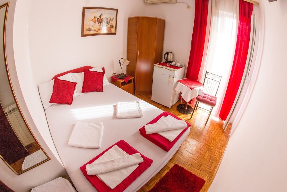 Guest House Vucicevic view 5