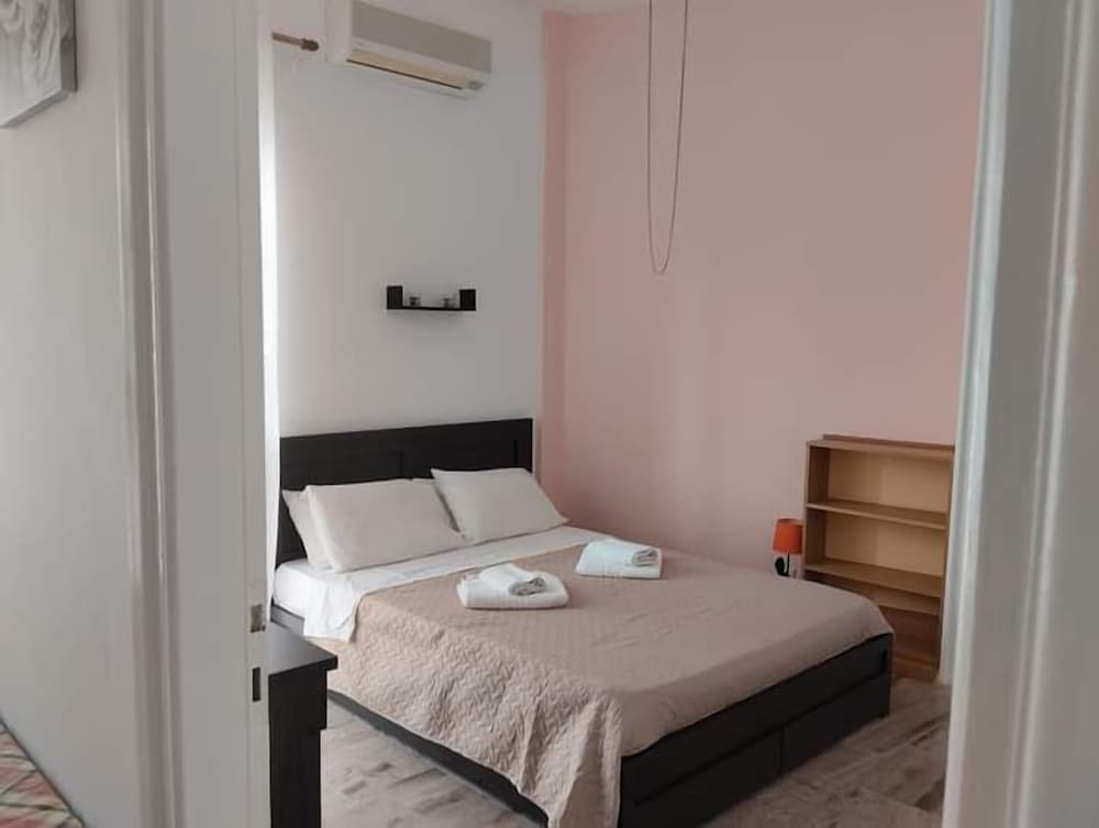 Katerina Apartments