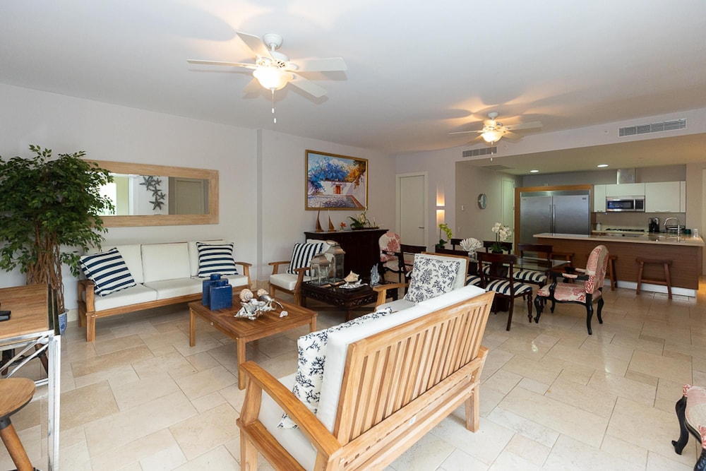 The Puerta del Sol Condo
