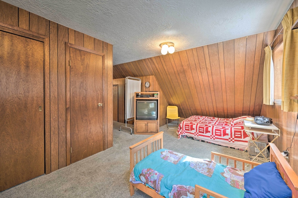 Mccall Rustic Retreat - Walk to Payette Lake!
