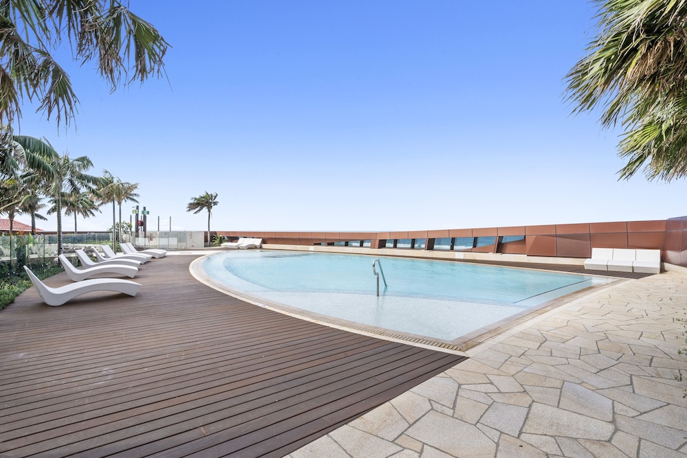 Jewel Beachfront Residences