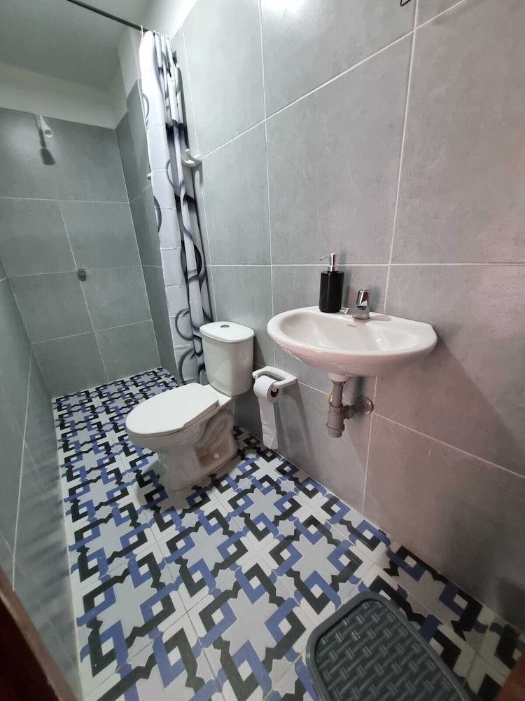 LAS CASCADAS HOSTEL TAYRONA