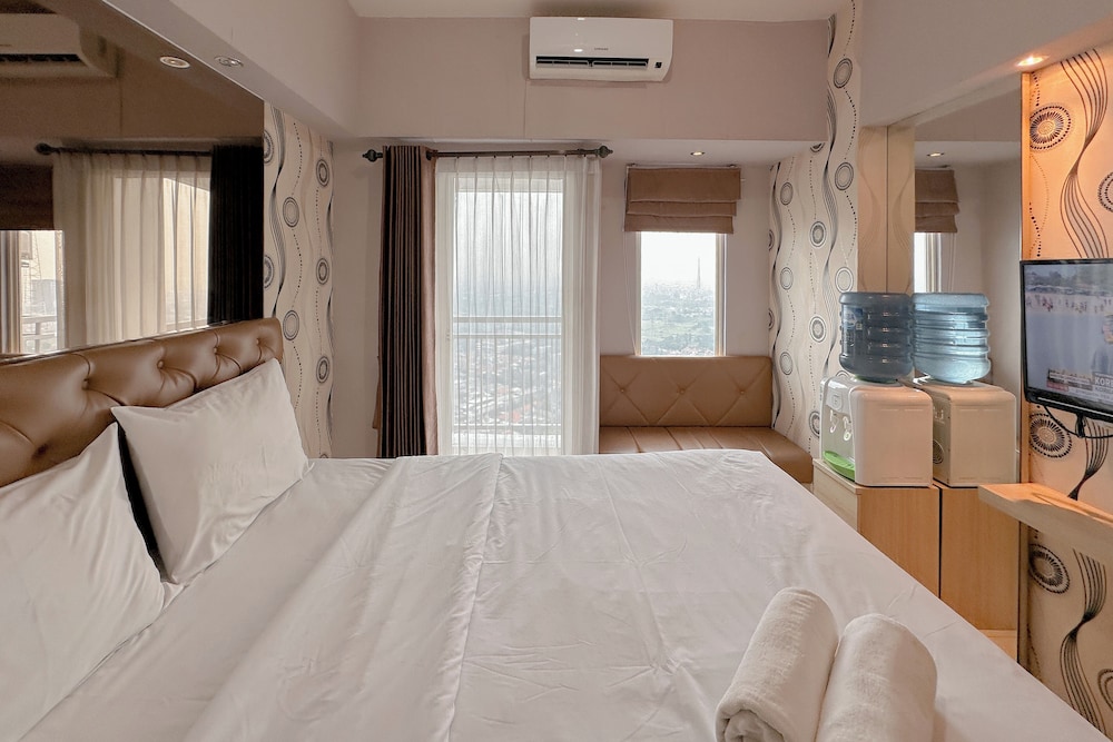 Strategic Spot Studio With Mall Access At Tanglin Supermall Mansion Apartment