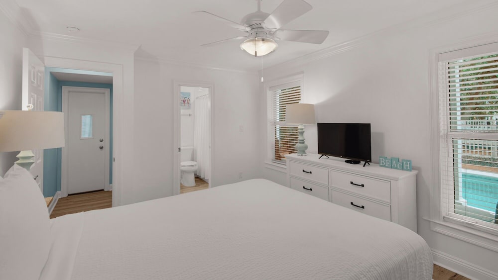 4BR Home w/ Private Pool, Game Room, Beach Access!