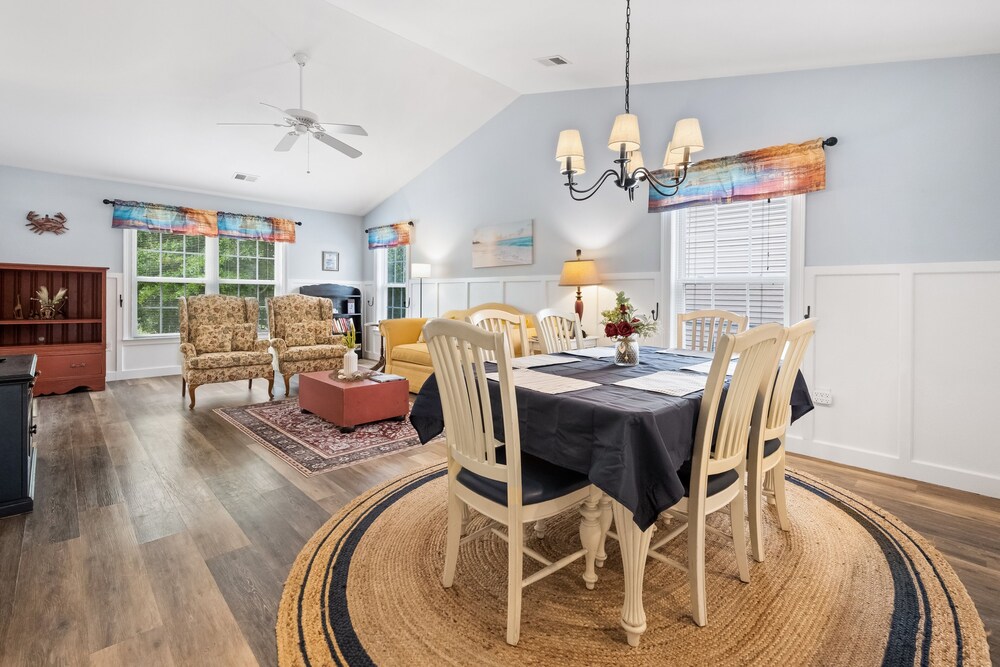 65d Isle Awhile 3 Bedroom Condo