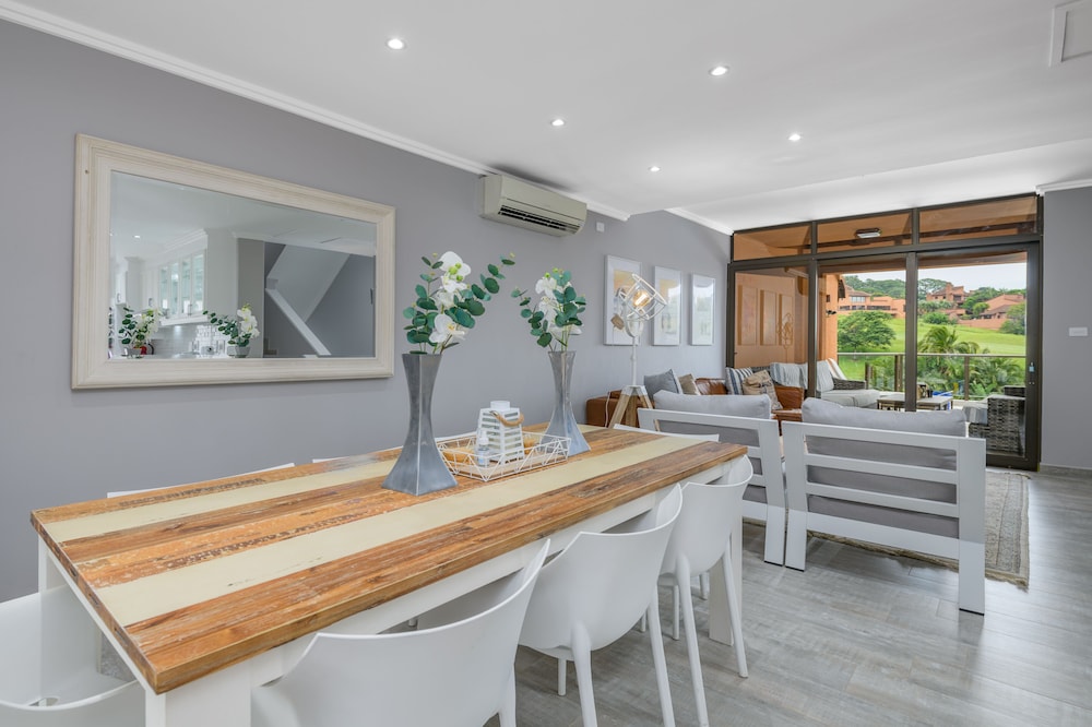 San Lameer Villa Rentals 2537