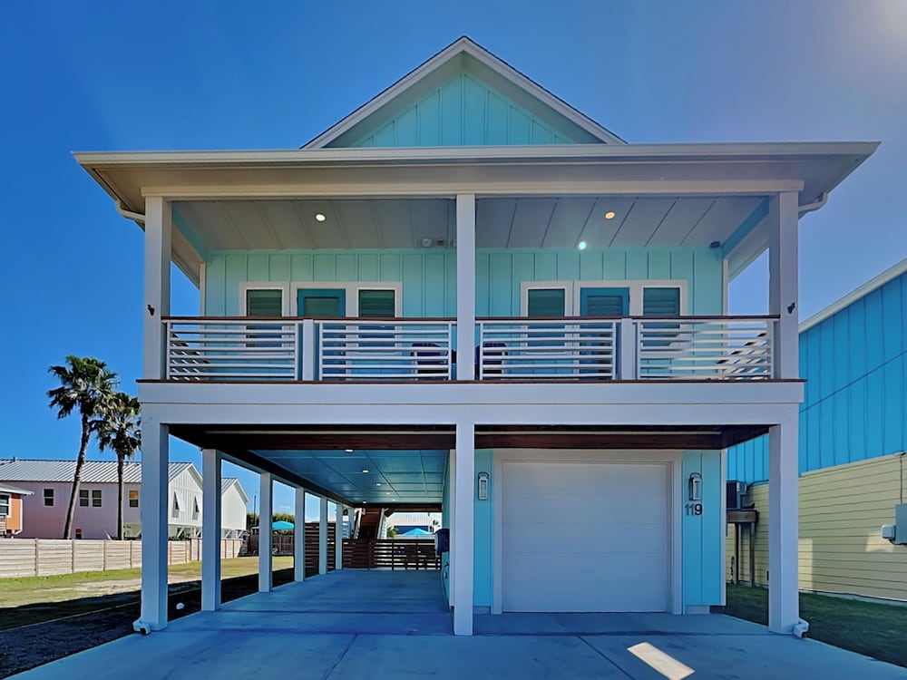 Glory Daze by Silver Sands Vacation Rentals