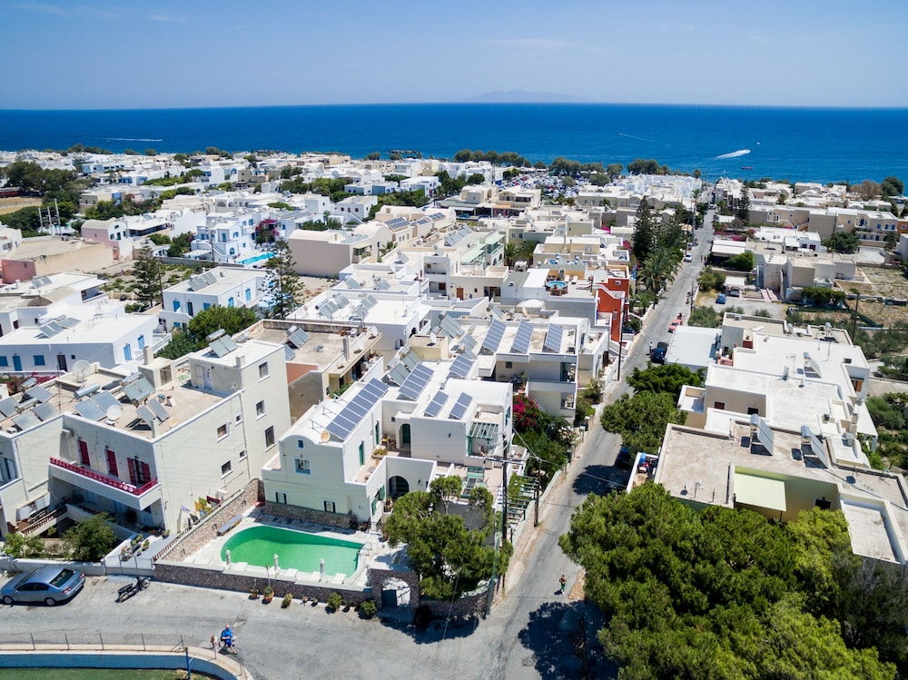 Ifestia Hotel Santorini