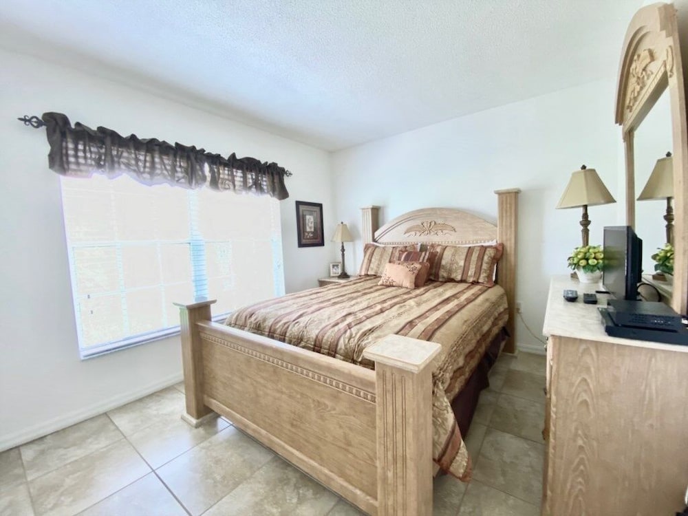 Southern Dunes Beautiful Home! 3 Bedroom Home by RedAwning view 2