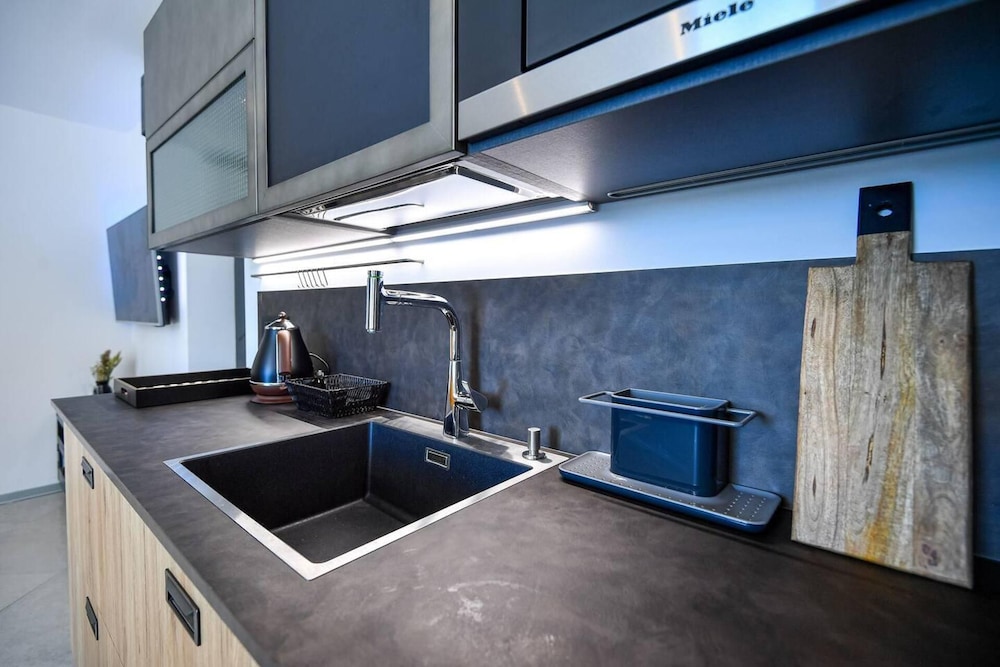 Beautiful 1-bed Apartment in Pobrezje-dubrovnik