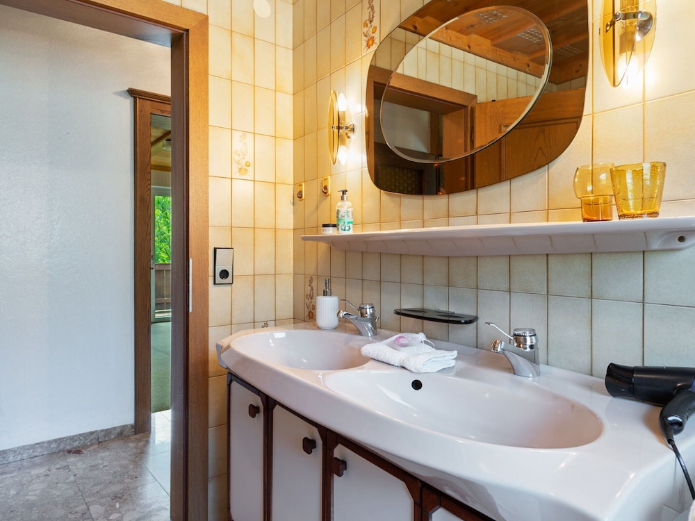 Cosy Apartment in Muhlbach With Balcony