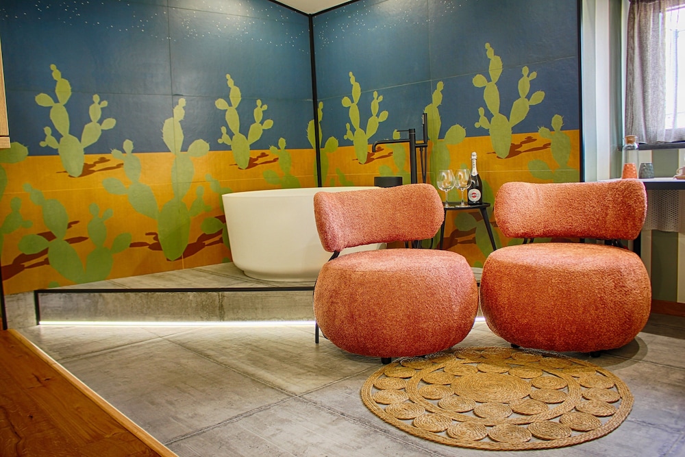 Roby's boutique rooms