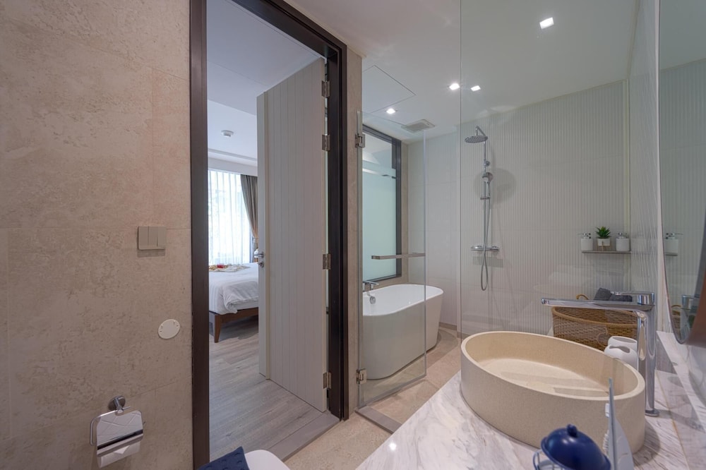 InterContinental Residences 2Bedroom IRA