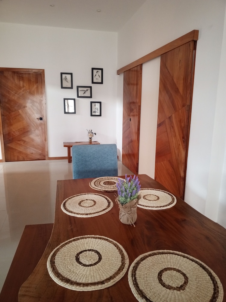 Galapagos Coliving Ecuador Casa Tuna