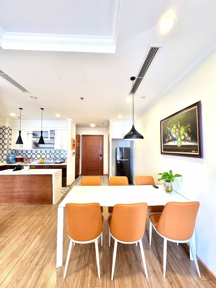 Sunny - Vinhomes Times City Park Hill