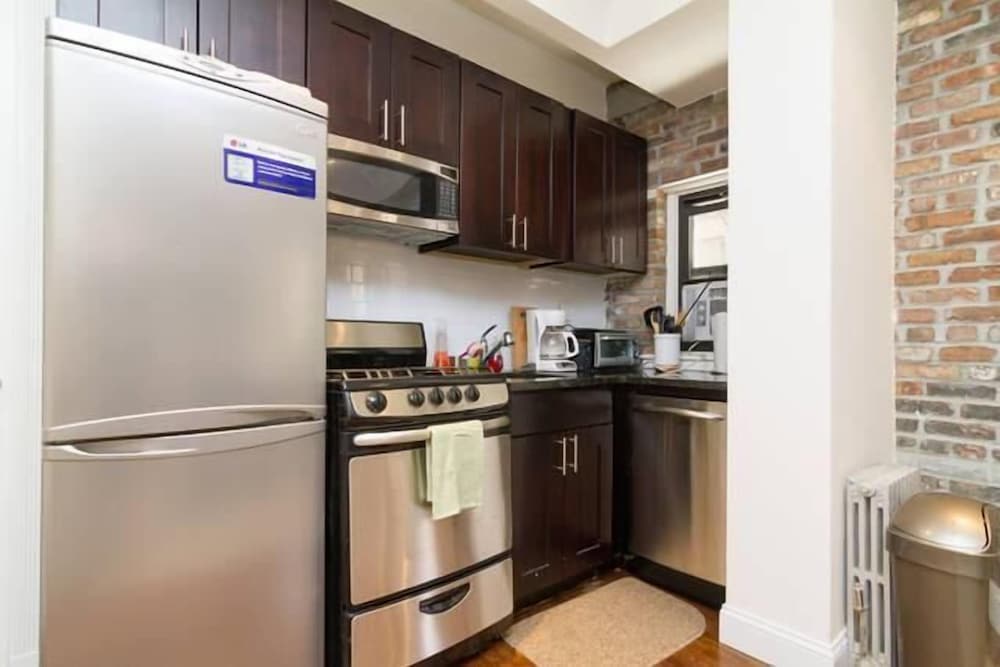 NY015 3 Bedroom Apartment By Senstay