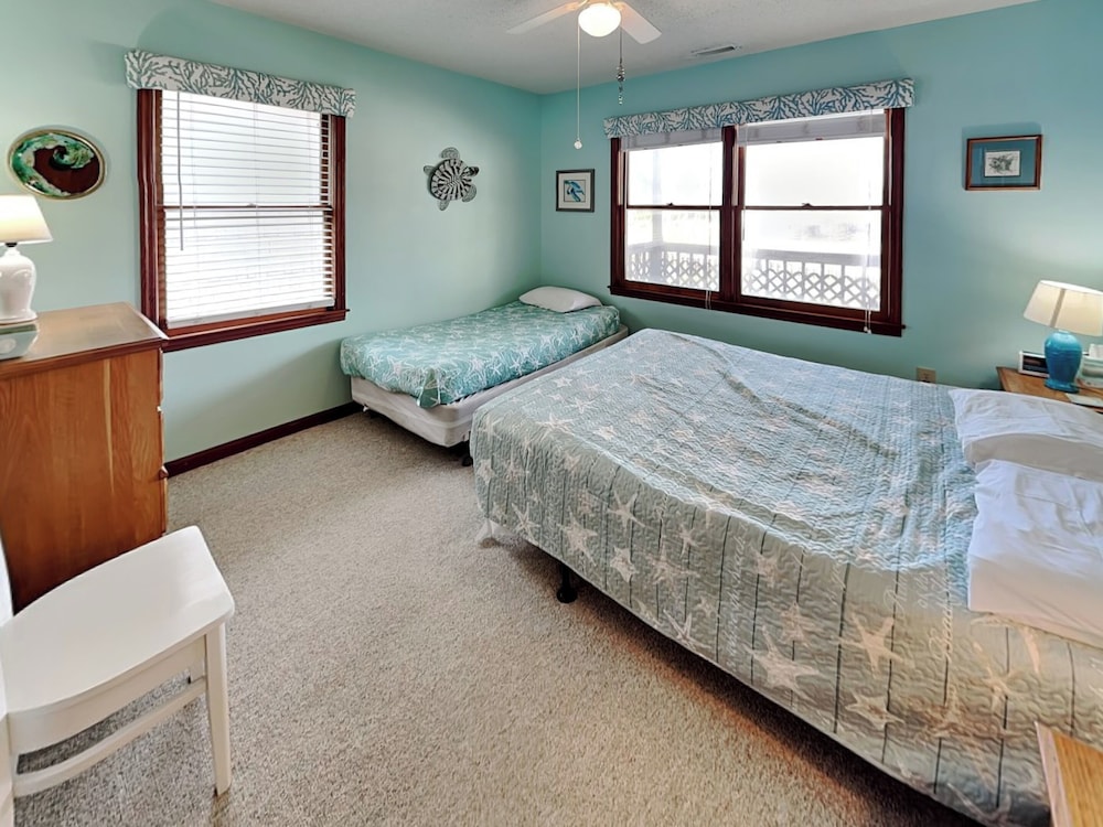 Boyd by Topsail Realty