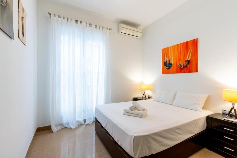 Charming Apartment in El Arenal, Sevilla's Heart