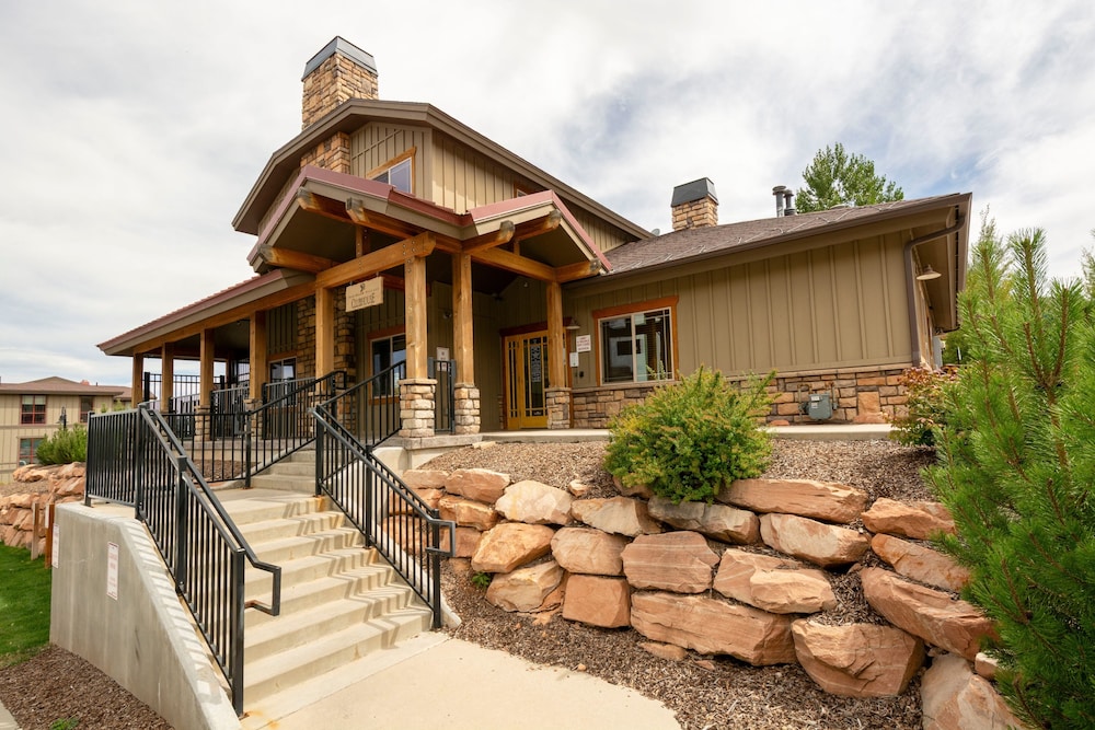 Stunning Mountain Views-Bear Hollow 4402-Spacious 3Bedrooms Near Canyons Village