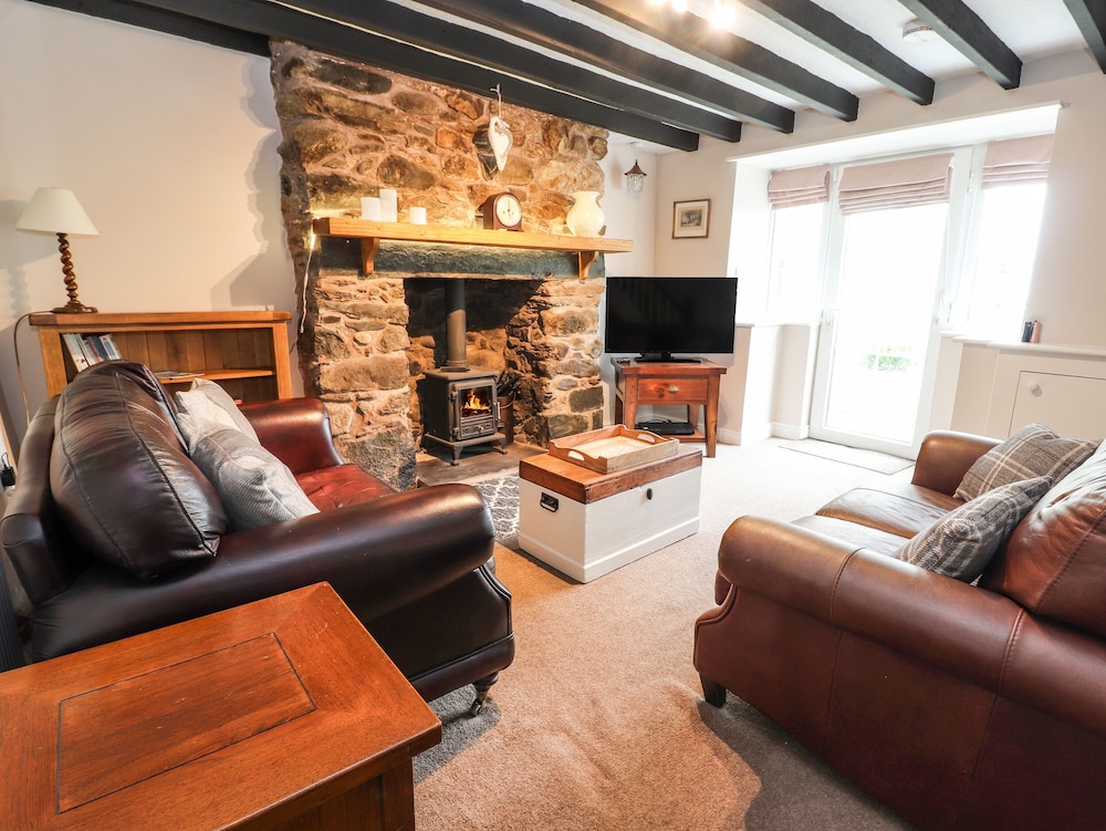 Capel Cottage