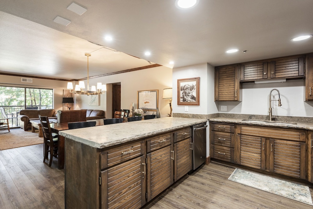 Park City Ski Resort UT - Park Station Condos