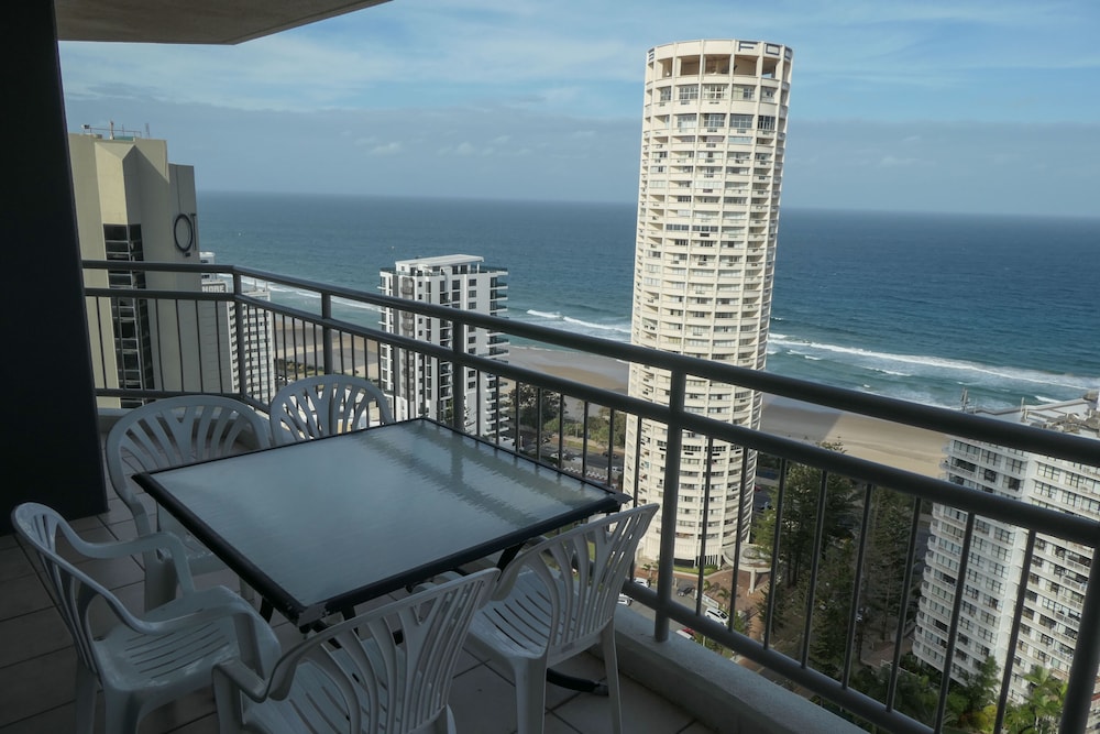 2 and 3 Bedroom Apartments within Crown Towers view 4