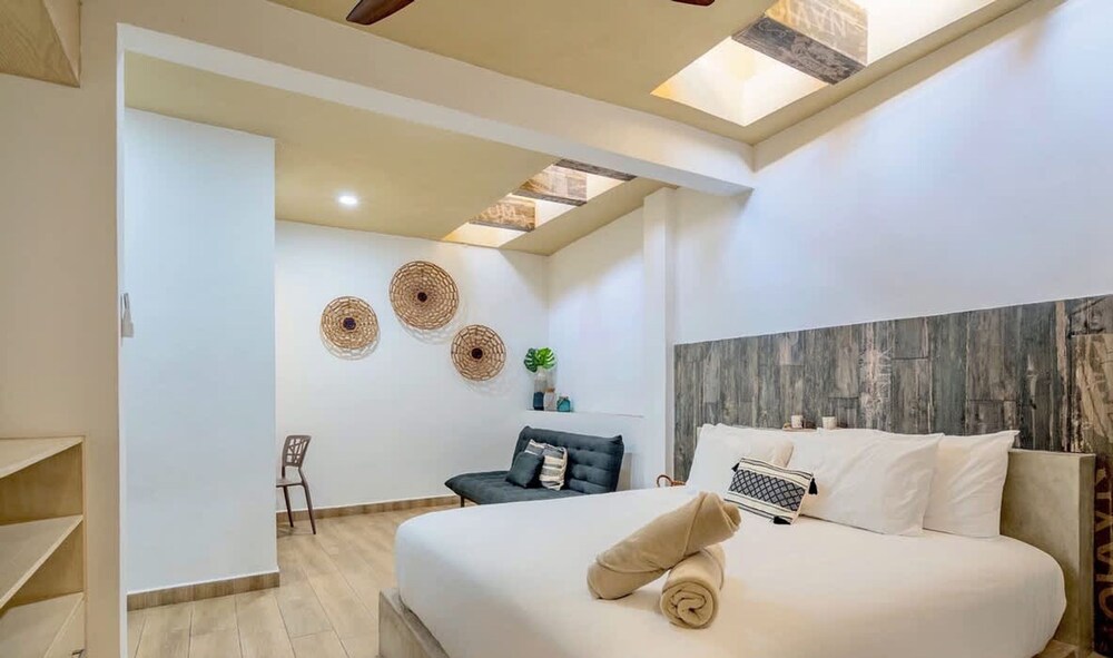 Great Located Spacious 2 BR Apartment With Amazing Terrace by Waves Management