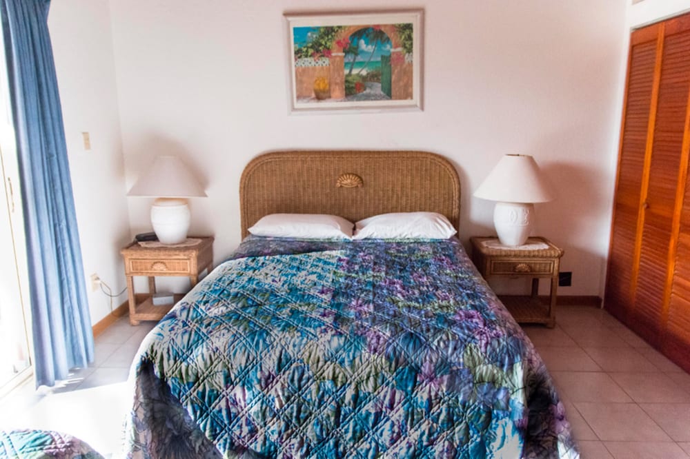HBK Villa Rentals at Jolly Harbour