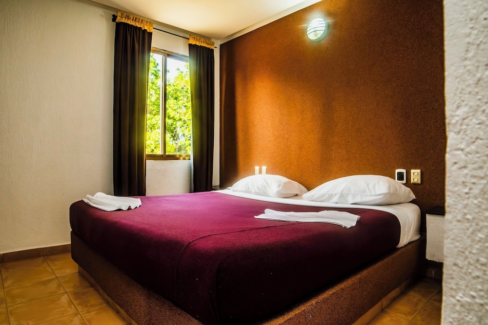 HOTEL ESPOR CA