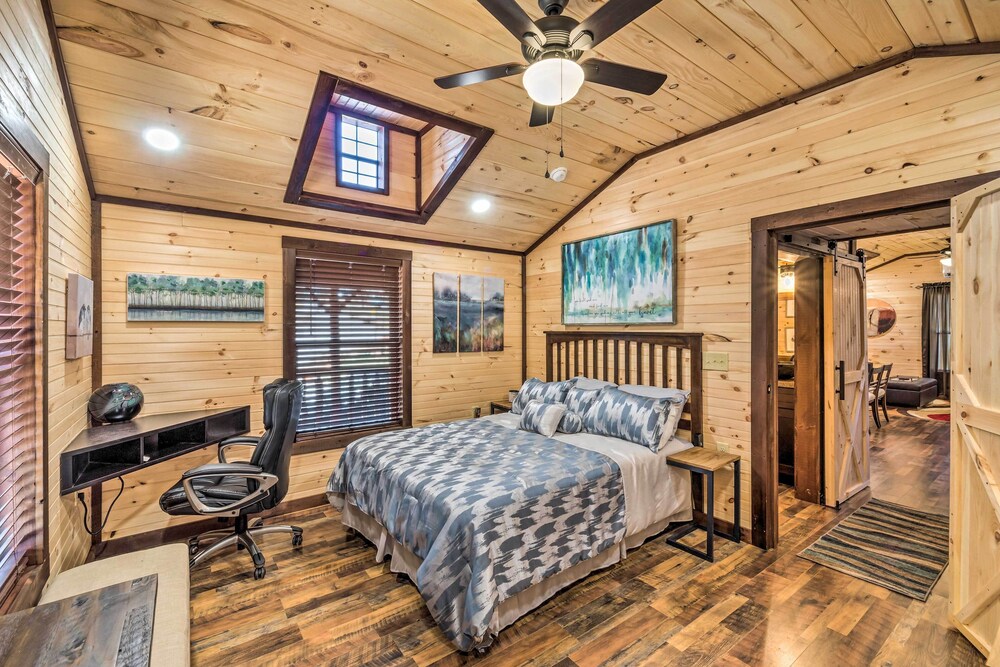 Somerset Cabin, Close to Lake Access! view 3