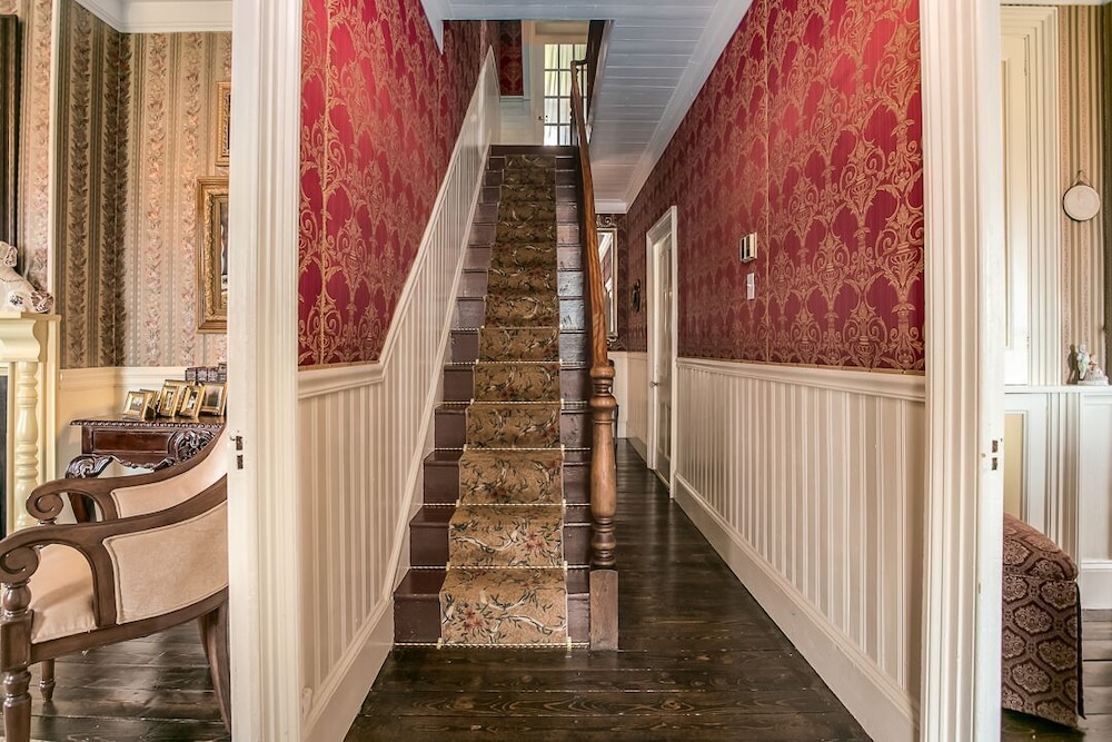 George House Heritage B&B