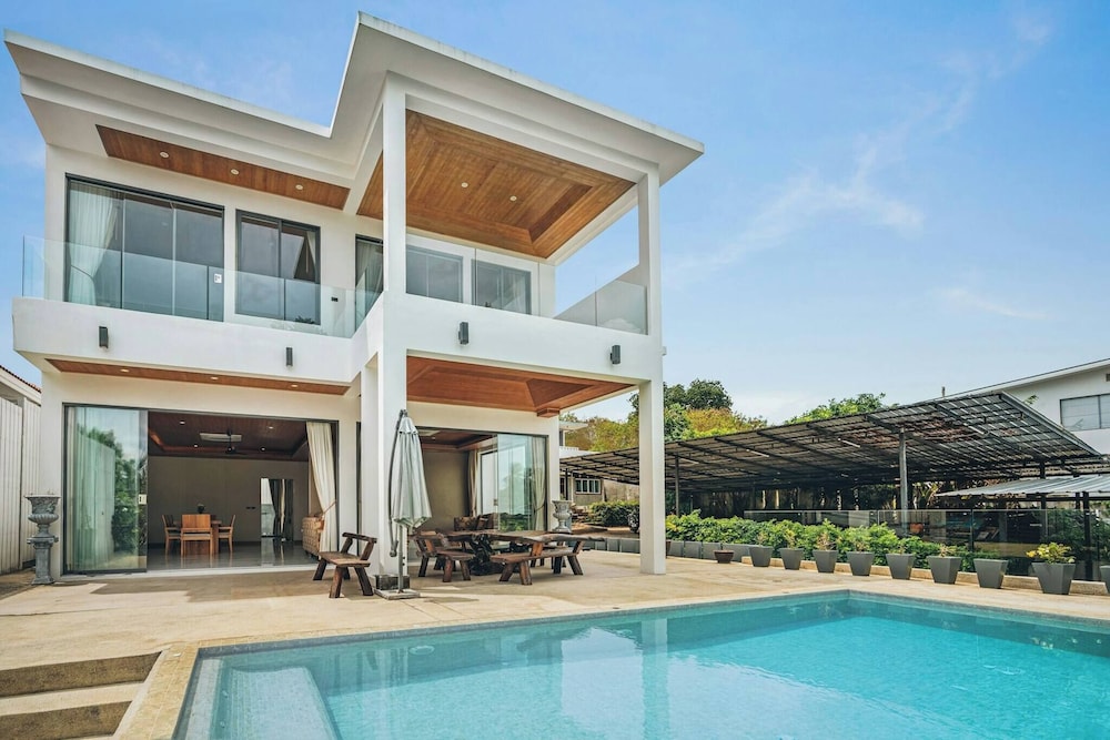 Anara Pool Villa 3 Bedrooms