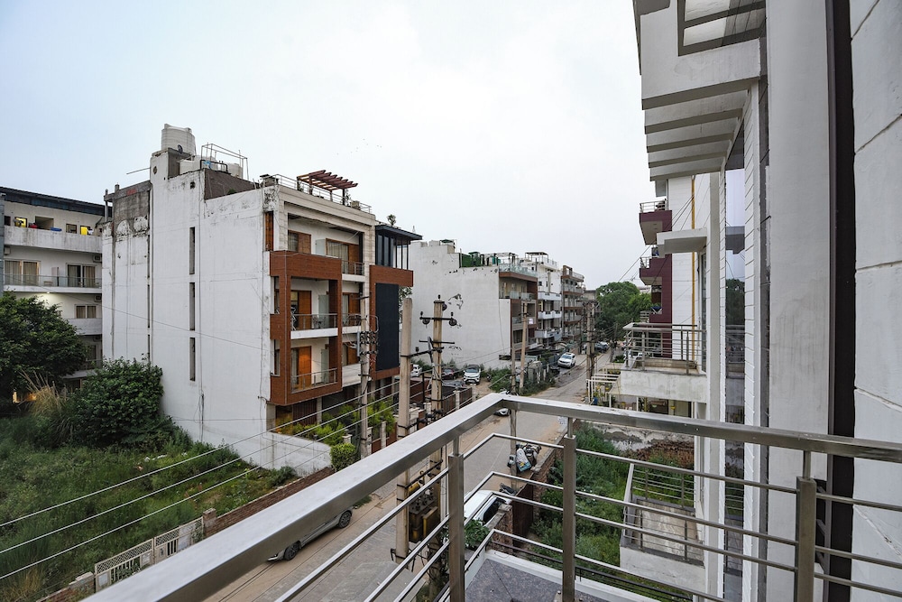 Fabhotel Gazelle