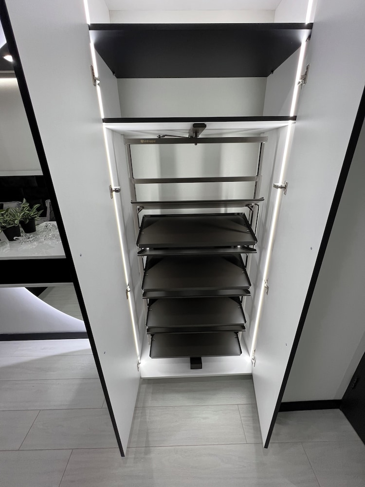 Apartment by Luxe Group ZA444