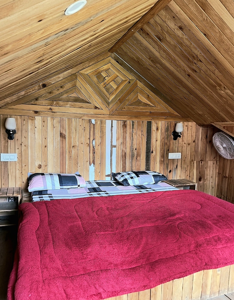 Royal Star Kasol