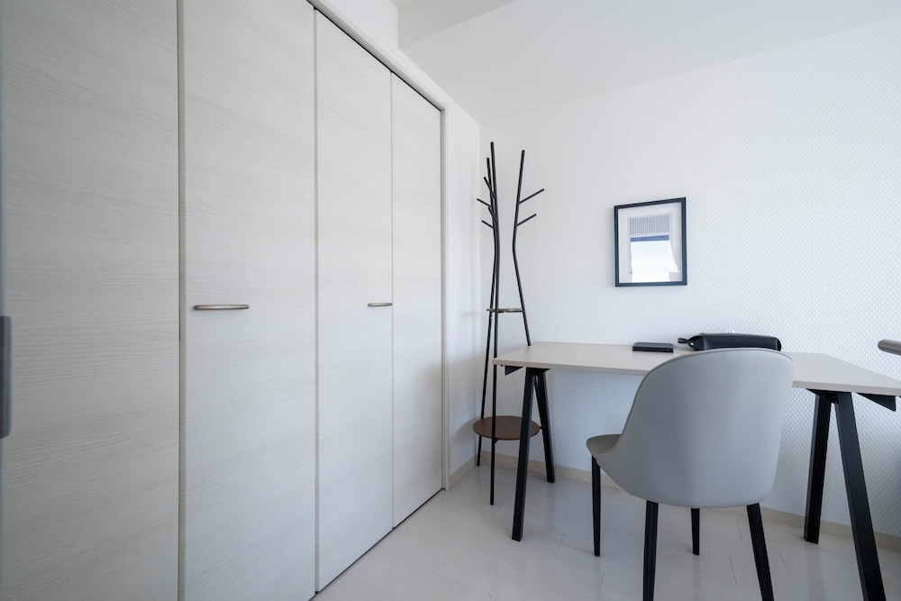 HILLSGARDEN 405