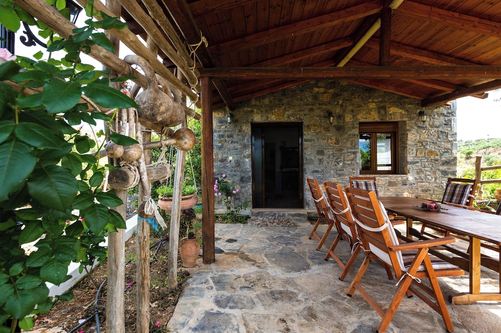 Villa Eleftheria