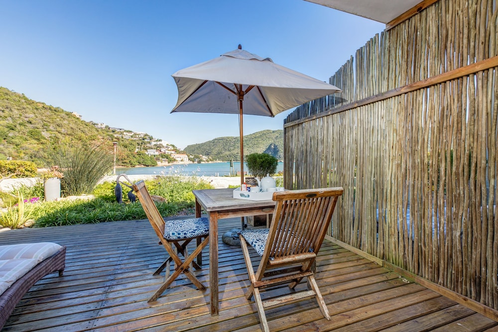 Amanzi Island Boutique Hotel
