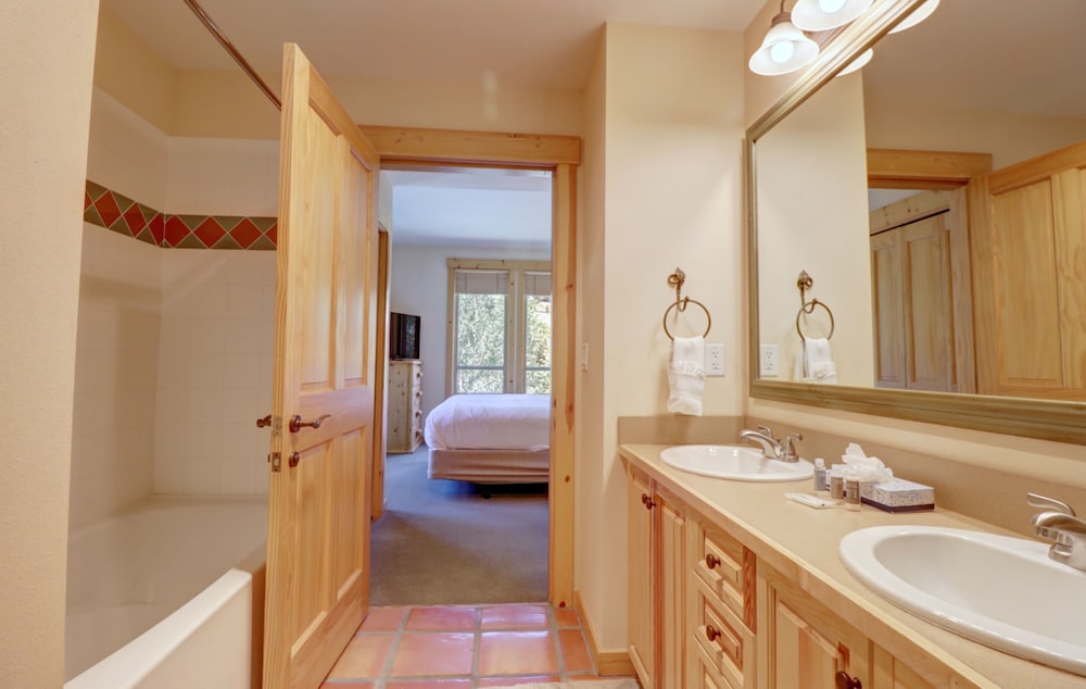Tx204 Taylors Crossing 3 Bedroom Condo