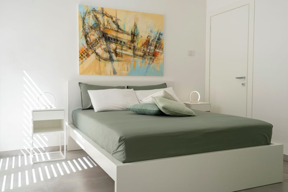 Addaura Marina Apartment by Wonderful Italy