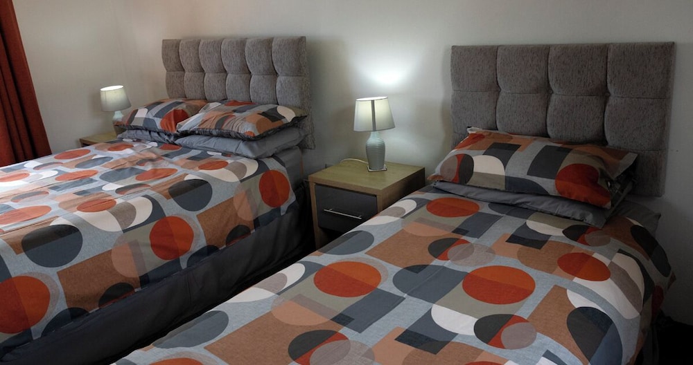 Makem's Self Catering Cottage view 5